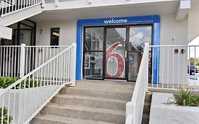 Motel 6-Middleburg Heights, OH - Cleveland